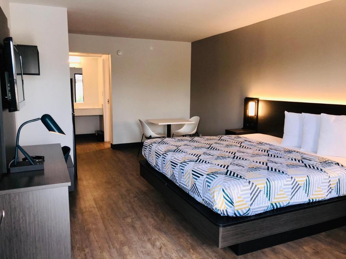 Studio 6 Dublin, Ga Ngoại thất bức ảnh